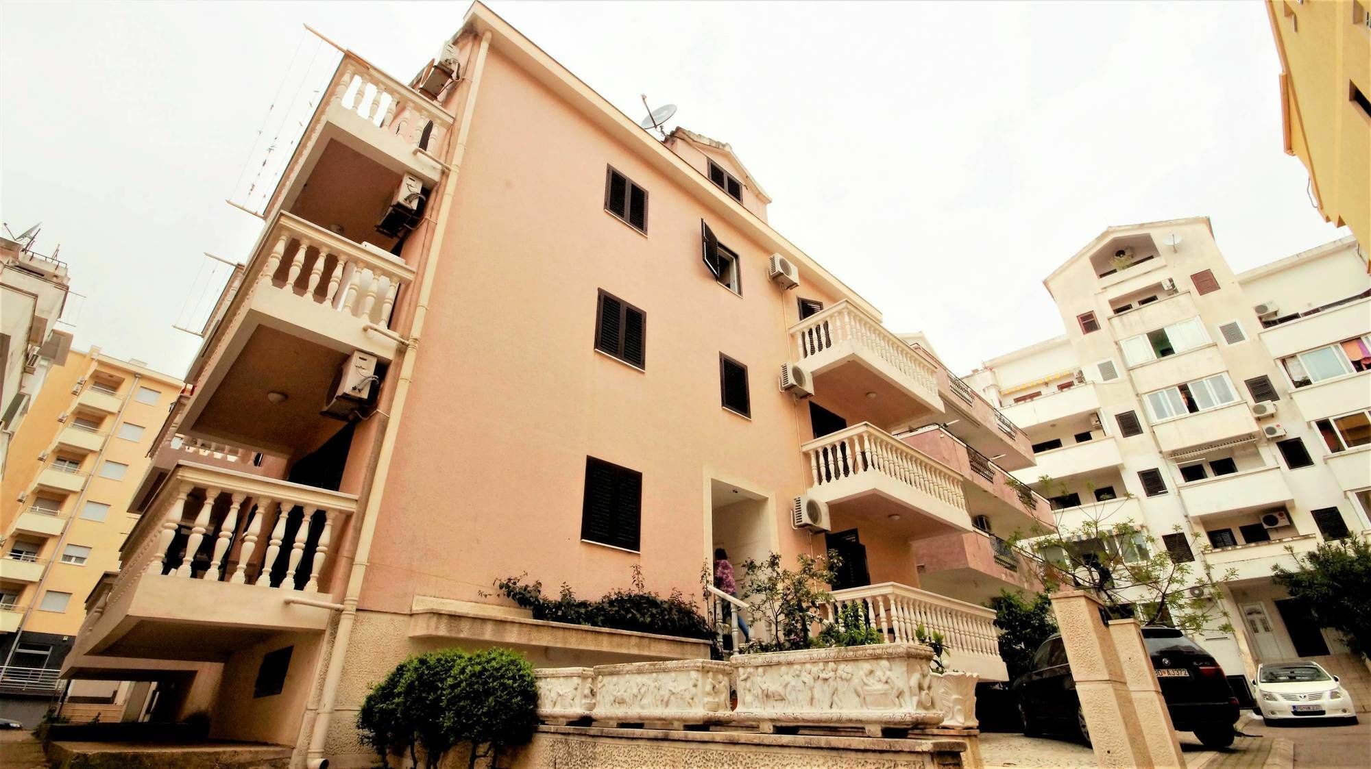 Apartment Glomazic Будва Экстерьер фото